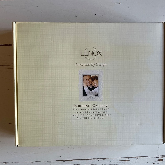 New in Box Lenox 25TH ANNIVERSARY 5x7” Picture Frame - Picture 4 of 7